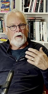 22K views · 27 reactions | Michael Connelly (Resurrection Walking, Lincoln Lawyer) and Candice Fox (Devil's Kitchen, Crimson Lake) share some laughs and talk about their first encounter in a New York City bar. Learn more about the two authors, their books and the publishing industry in this brand new video series "Authors on Authors". Authors on Authors is presented by Better Reading. | Better Reading | Facebook