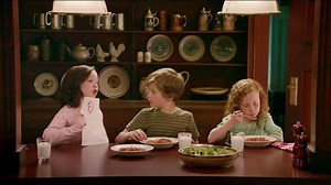 Ragu TV Spot, 'Cursive'