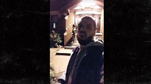 Drake -- Late Night Visit to Drake U. ... Sorority Chicks Miss Out! (VIDEO)