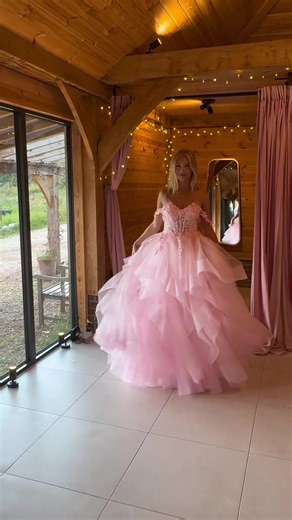 Explore Elegant Pink Princess Dresses for Prom 2026