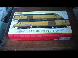 Opening the Hornby R2984 New Measurement Train NMT Class 43 HST Pack & Review