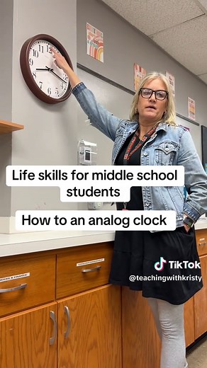 How to Read an Analog Clock: Life Skills for Students