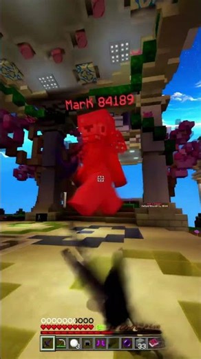 Don't hit me while i'm looting🤧 #minecraft #mcpe #hiveskywars #shorts #hivecombos