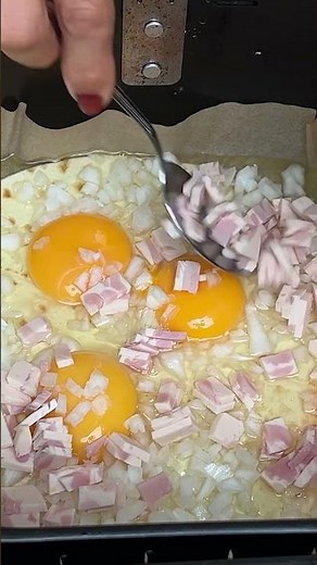 Egg Omelette in Air Fryer #breakfast #airfryer #food #shorts