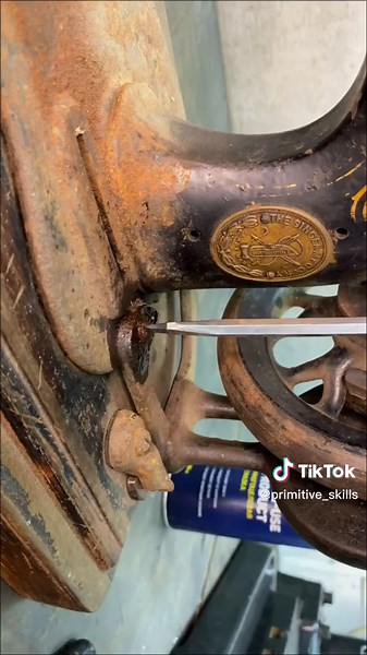 Restauración de una máquina SINGER antigua de 1882