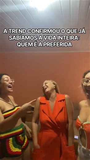 Surpreendendo um total de zero pessoas, a preferida da minha mãe é a minha irmã 🥹😂💕