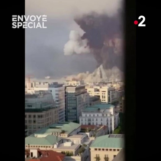 Ce 4 août 2020, 2 750 tonnes de nitrate d’ammonium explosent dans le port de Beyrouth. Défaillance ? Incompétence ? Corruption ? Comment en est-on arrivé à une telle catastrophe ? 💥 Beyrouth, une bombe au cœur de la ville ➡️ https://bit.ly/EnvoyeSpecial-BeyrouthUneBombeAuCoeurDeLaVille | Envoyé spécial