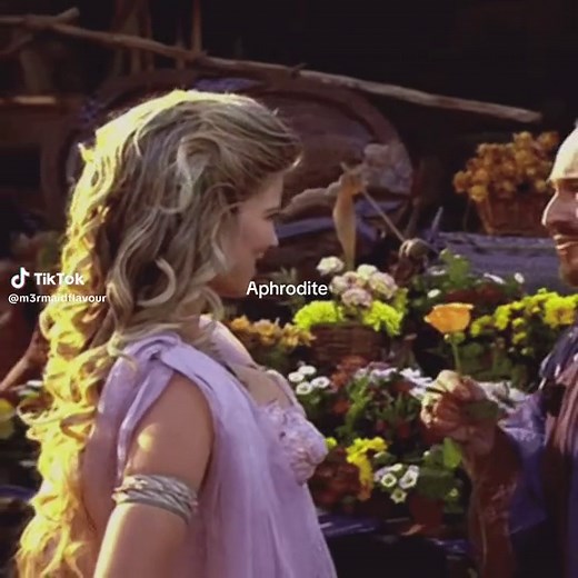 Aphrodite: Deusa do Amor e Escultura