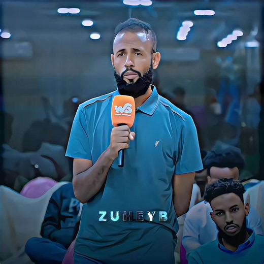 repost//axmed qalanjo vs reer comment 🤣🙆 #tiktokviral #tiktoksomalia #goatzuheyb #ZUHEYB #edits