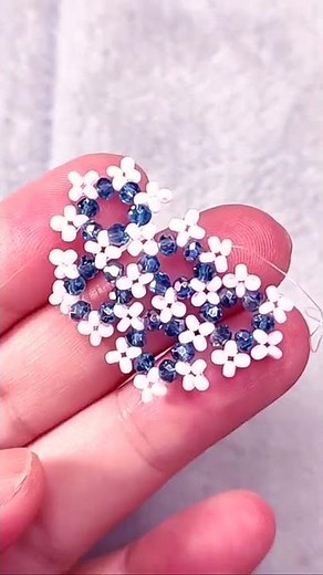 1 minute how to make honey comb earrings, making beaded earrings with rondelle