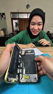 Can a Swollen Cell Phone Battery Explode?