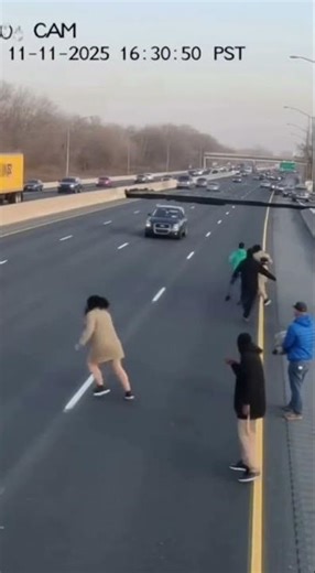 Highway Sinkhole Cam