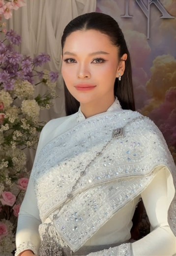 K’ faii 💍 Beautiful bride Make up Panupong'p Puen Hair Chanon Wongpet Thai dress Coco Chic Wedding Organizer MY Wedding Planner Contact us :0881690414 Line ID :pp_puen IG: pp_puen FB: Panupong'p Puen Page.: PP Makeup - ช่างแต่งหน้าเจ้าสาว #ช่างแต่งหน้าเจ้าสาว #ช่างแต่งหน้ามืออาชีพ #ช่างแต่งหน้ากรุงเทพ #ช่างแต่งหน้าหาดใหญ่