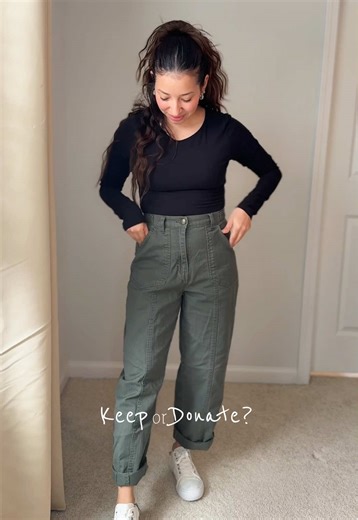 First hanger challenge Day 1: black bodysuit Bodysuits are a staple for me! 🙌 Styled with green barrel jeans & sneakers. Keep or donate? 👀 #firsthangerchallenge #bodysuitstyle #closetcleanout #outfitideas #fashiontok