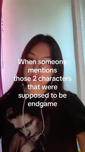 Caroline and klaus 😞 #characters #endgame #mentions #jazlynecornejo