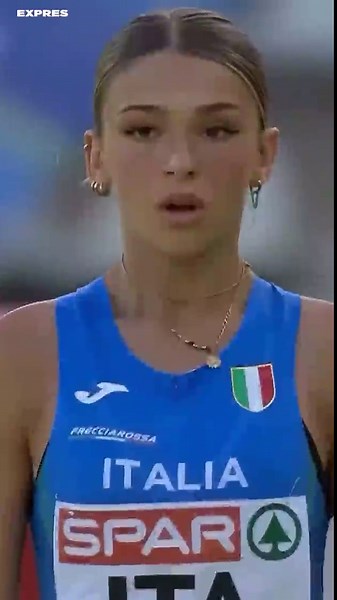 Italská atletka Erika Saraceni předvedla skok daleký a je to to nejlepší, co dnes uvidíte. Zakládáme fanklub