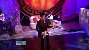 Prince - Crimson and Clover (Live, 2009) | Photos & Music