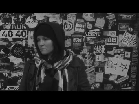 GROSSSTADTGEFLÜSTER - BLAUES WUNDER (OFFICIAL VIDEO)