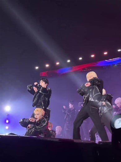 NCT 127 Cherry Bomb Performance in Nagoya🔥