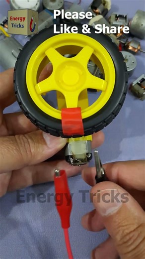 Why Reversing Battery Polarity Reverses Motor Direction ⚡🔄 | DC Motor Experiment