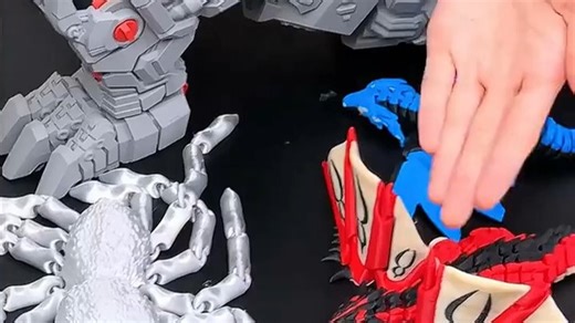 创想三维打印机，高精度打印，创意秒变实物