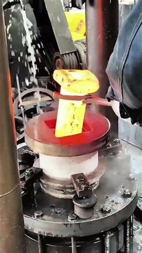 The Art of Precision: Hot Forging Process Explained 🛠️