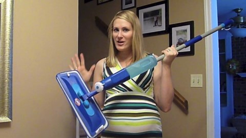 Natural Floor Cleaner: How to clean laminate floors