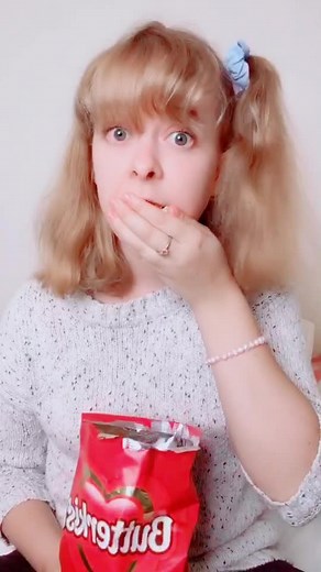 #notsponsored 😂 (I ate half the bag of popcorn trying to film this) | Popcorn Balls