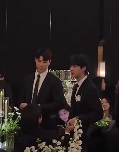 19K views · 2.7K reactions | ខ្ញុំស្រមៃចេញថា Jin ជាកូនកំលោះហើយ J-Hope ជាភ្ញៀវកិត្តិយសហើយគេដើរមករាក់ទាក់គ្នា | BTS' Story | Facebook