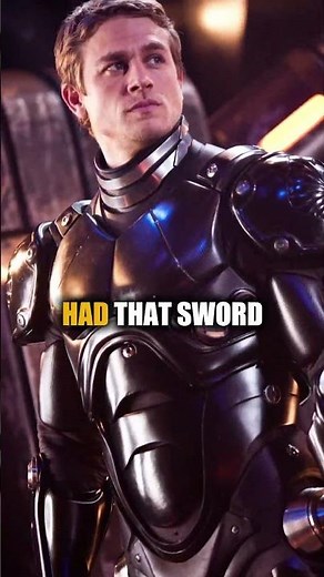 Why Doesn't Gipsy Danger Use the Sword Right Away? | Pacific Rim