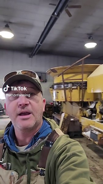 Grinding hay takes a lot of tim, but it makes our feeding more efficient. We can mix multiple feeds together to make a meal that is high in protein and energy with higher efficiency in digestion. This time of year cows have a high need for both protein and energy as they are growingaA baby calf and fighting with Mother Nature to stay warm. This is a major cost of ranching for u, but we feel it's return is high in better nutrition quality for the cattle. #feedingcattle #Cows #cowboy #blackcowsmat