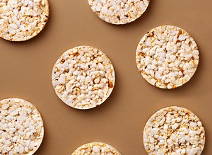 5 Surprising Side Effects of Eating Rice Cakes, Say Dietitians