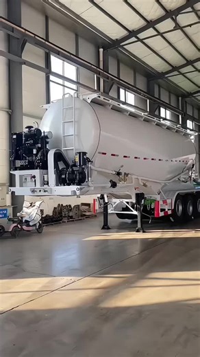 40–60CBM Bulk Powder Tanker Semi Trailer Export to Africa & Middle East #BulkCementTanker #PowderTankTrailer #CementTankerTrailer #BulkPowderTrailer #PneumaticTanker