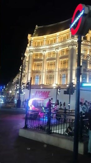 Oxford Circus w London 5th August 2025 part 2