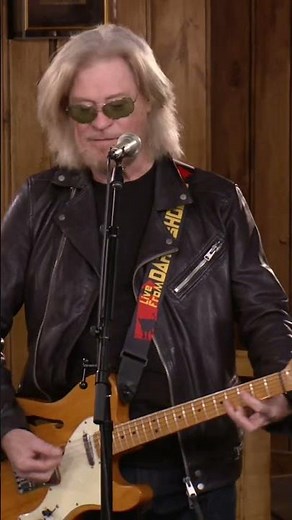 Daryl Hall & The O'Jays - Used Ta Be My Girl (Live From Daryl's House)