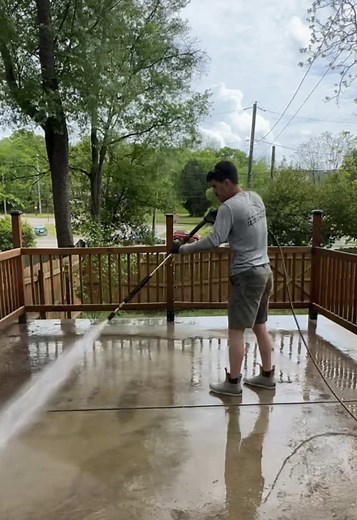 Customer Charged $250 Fee for Pressure Washing