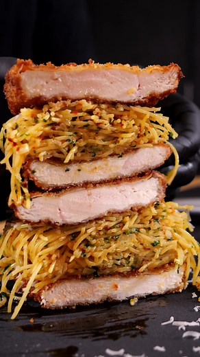 ASMR料理動画: 美味しさを感じる食べ物の音