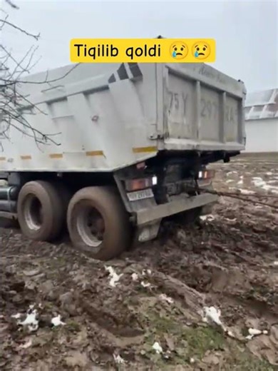 kamaz tiqilib qoldi