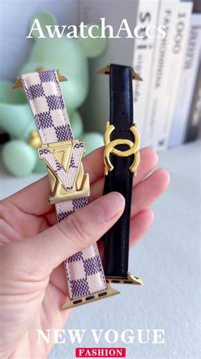 Apple Watch Unboxing: Which Model Do You Prefer?