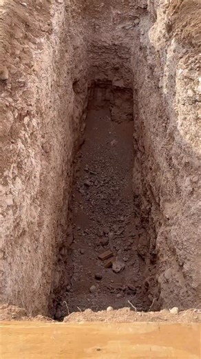 Tucson Fire’s Technical Rescue Team took part in a regional trench rescue drill earlier this month with our partners at Northwest Fire, Golder Ranch Fire, Rio Rico Fire and Santa Rita Fire. Trench incidents are some of the most dangerous rescues we respond to, and training like this keeps our crews sharp and ready. This drill introduced a new tool to the operation, a dirt vac, which allows firefighters to remove large amounts of soil quickly and safely. TRT member Josh Padilla explains how it wo