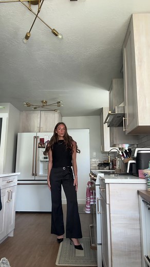 Grace McCallum's Simple Black Outfit for the Day