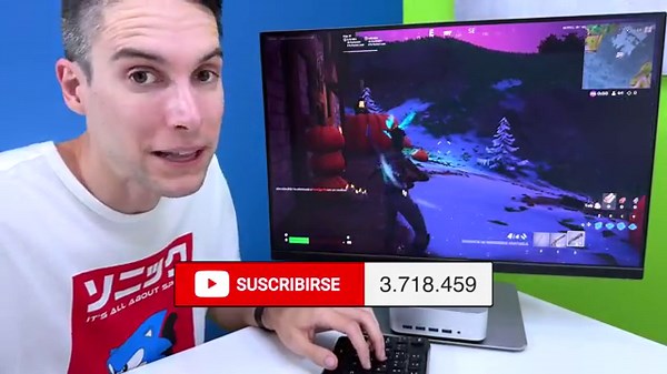 The ULTIMATE MINI PC!!! with Copilot+ and 32GB of RAM - GEEKOM A9 Max