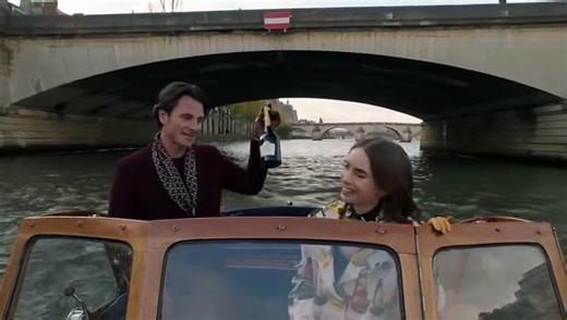 Emily.in.Paris.S01.E10.in English.ESubs