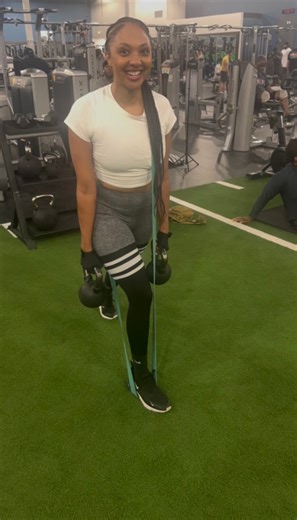 Back Home and Back to Work 💪🏾 Gained 4lbs on vacation and enjoyed every bite 👅 Now time to put that work in! Need a trainer? Onelife Fitness - Hampton ask for the one and only Jovon 🔥 Had me all strapped up lol but the glute and quad burn was magical 🙌🏾 #workout #training #glutesworkout #quads #exercise #fypシ | Alexis Perkins