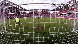 13K views · 207 reactions | The view from behind goal of Pepi's rip  #ATTNetCam 聾 #USMNT x AT&T | U.S. Soccer | Facebook