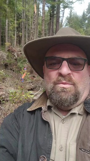 Redwoods Rising is a collaboration between Redwoods State and National Parks and Save the Redwood League to restore 70,000 acres of land that was previously clear-cut. after it was cut the Save The Redwoods League bought the land and donated it to Redwoods National and State Parks. Now, we are restoring it to become viable wildlife habitats and to be climate and fire resilient. Lots of wildlife species will benefit from our efforts, but especially salmon. #natureloversoftiktok #restorationprojec