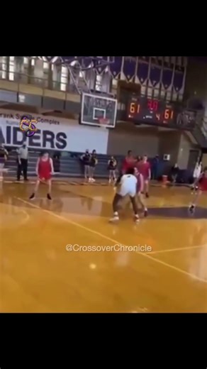 That ref actually sold the game 🤦‍♂️🗑️