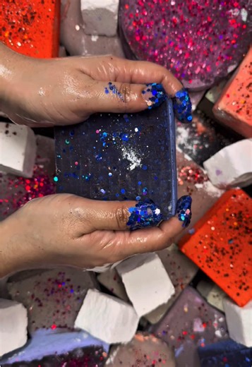 Satisfying Chalk Crushing ASMR Experience