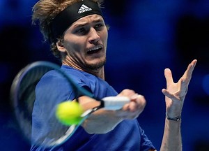 Zverev se mete a semifinales de la Copa Masters