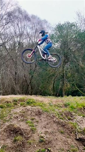 Downhill Bike Laps For Jess! #mtb #bikepark #fjmtb #downhillbike